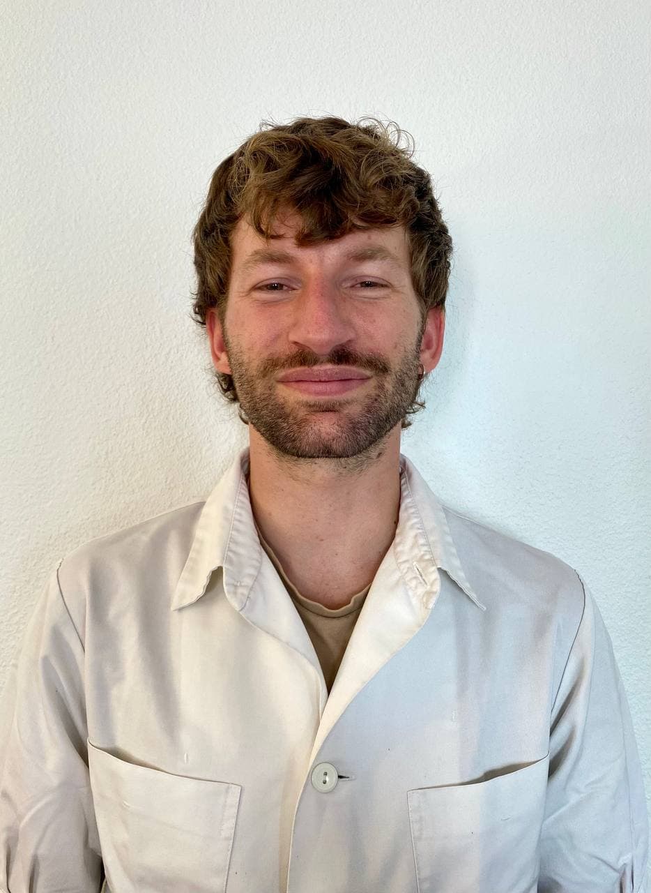 Portrait d'un physiothérapeute du Cabinet Girardello à Morges